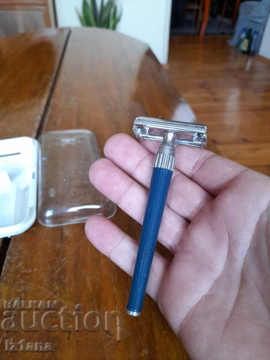Auction Old razor Gillette Auction Old razor Gillette