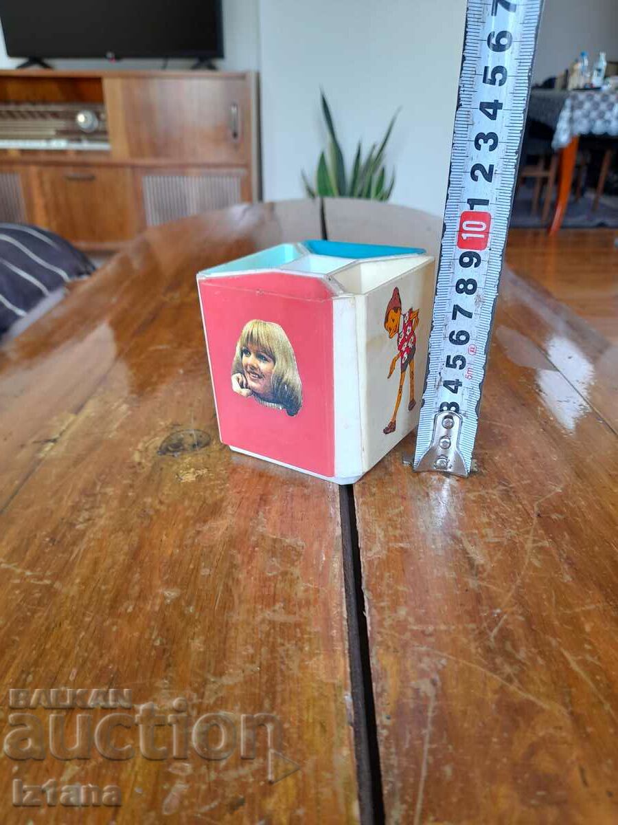 Old pencil with price 5.00 BGN | € 2.56 Old pencil with price 5.00 BGN | € 2.56