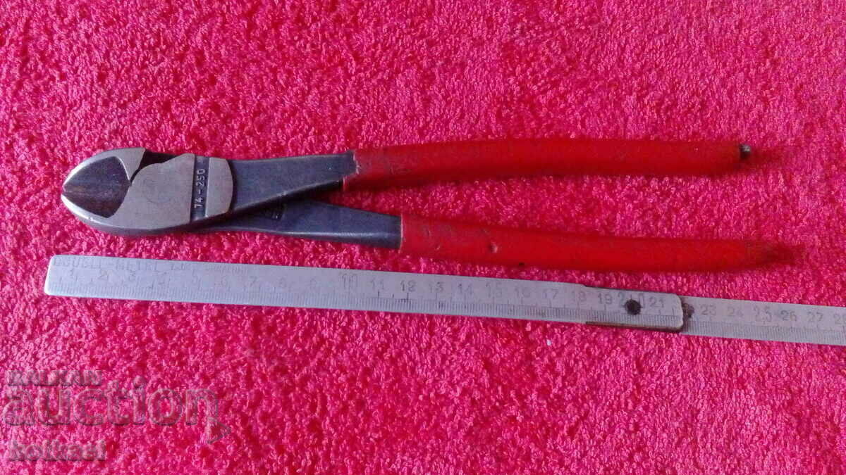 Old metal scissors markings Germany