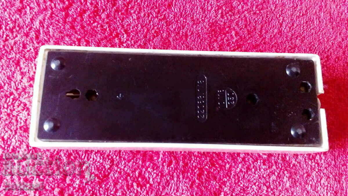 Delivery of Three socket extension cord without cable