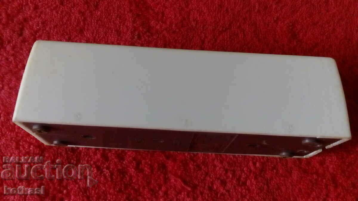 Auction Three socket extension cord without cable Auction Three socket extension cord without cable