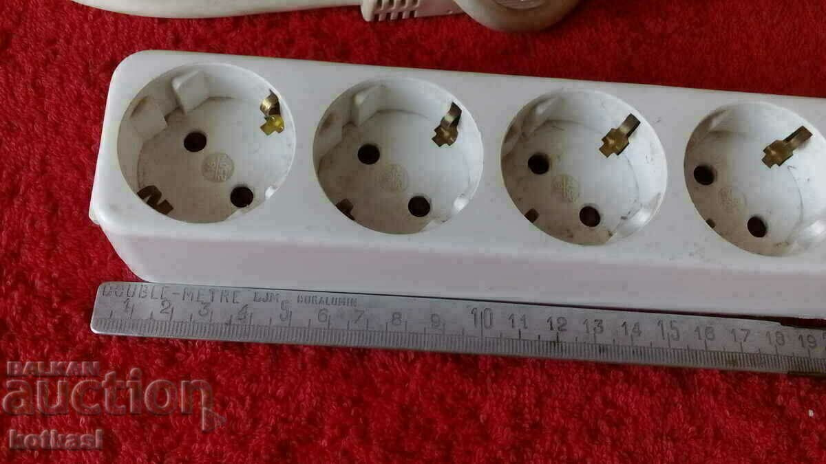 Extension cord with 5 sockets 1.60 m. tested works with price 12.50 BGN | € 6.39 Extension cord with 5 sockets 1.60 m. tested works with price 12.50 BGN | € 6.39