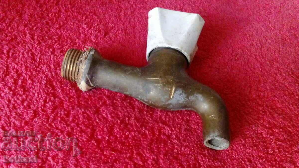 Old bronze faucet spout fountain - 5 Old bronze faucet spout fountain - 5