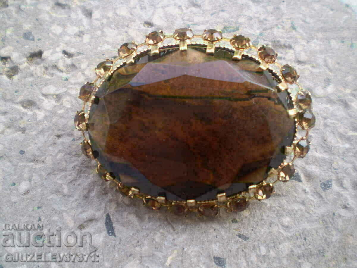 old beautiful crystal and glass brooch old beautiful crystal and glass brooch