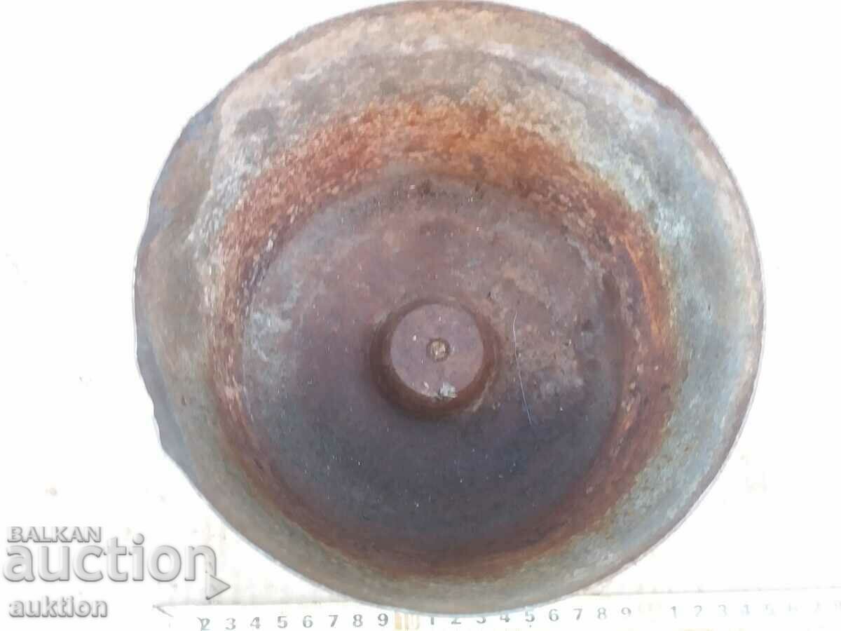 Auction MASSIVE MILITARY CASE, POT AMMUNITION Auction MASSIVE MILITARY CASE, POT AMMUNITION