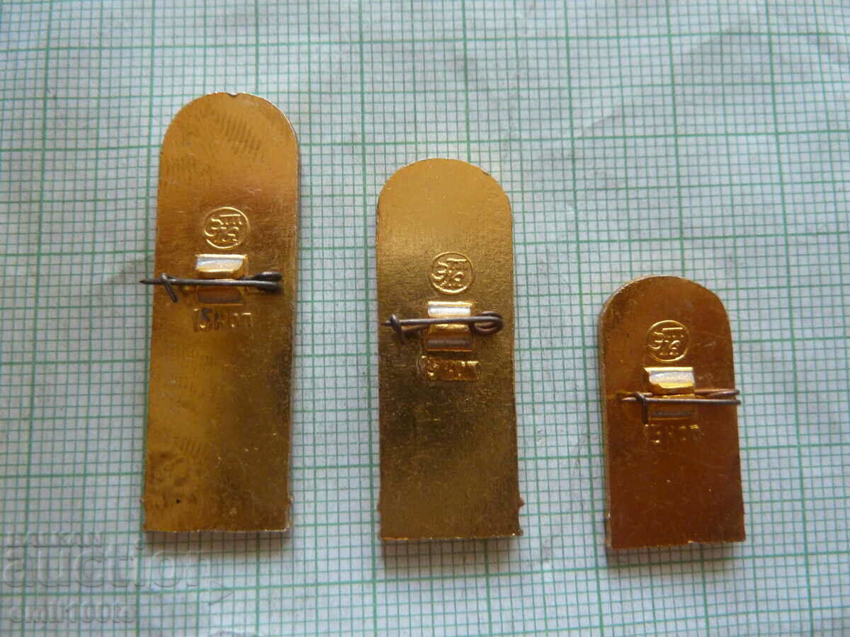 Badge - Set of 3 old keys - 7 Badge - Set of 3 old keys - 7