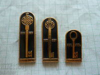 Badge - Set of 3 old keys