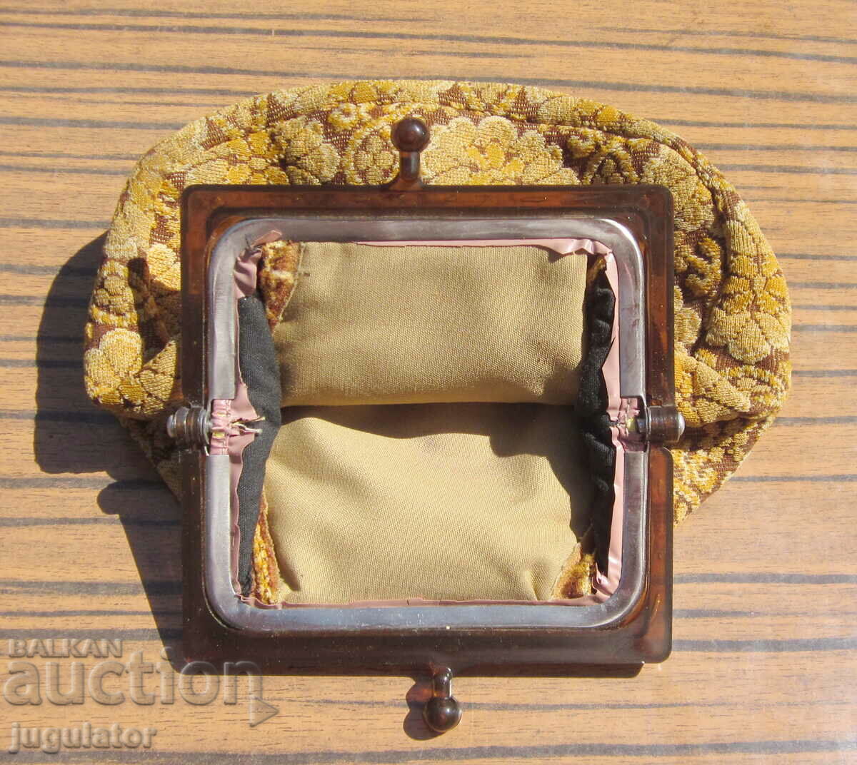 Auction perfect old retro handbag purse Auction perfect old retro handbag purse