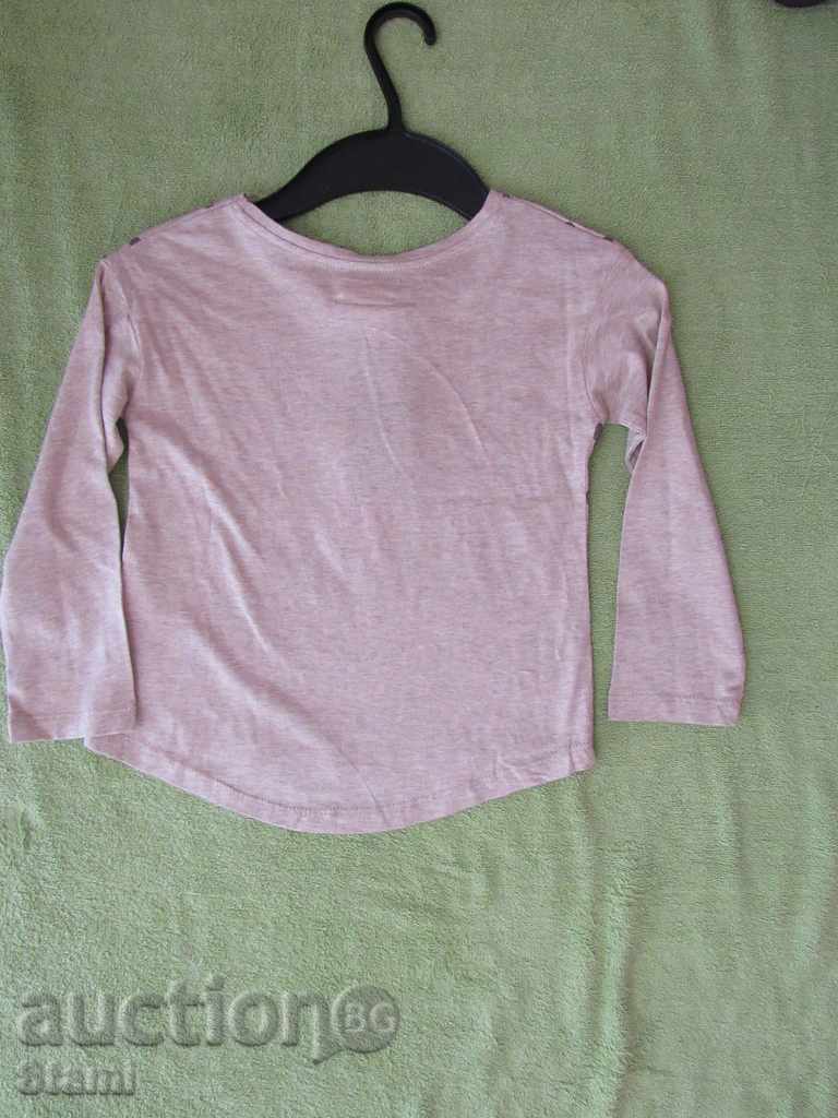 Blouse for girls H&M with a spectacular tiger print size 110/116, n - 7 Blouse for girls H&M with a spectacular tiger print size 110/116, n - 7