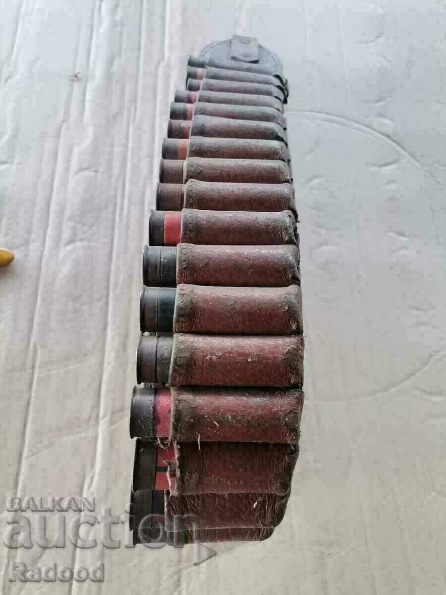 Auction Patrondage old leather from the 50s Auction Patrondage old leather from the 50s