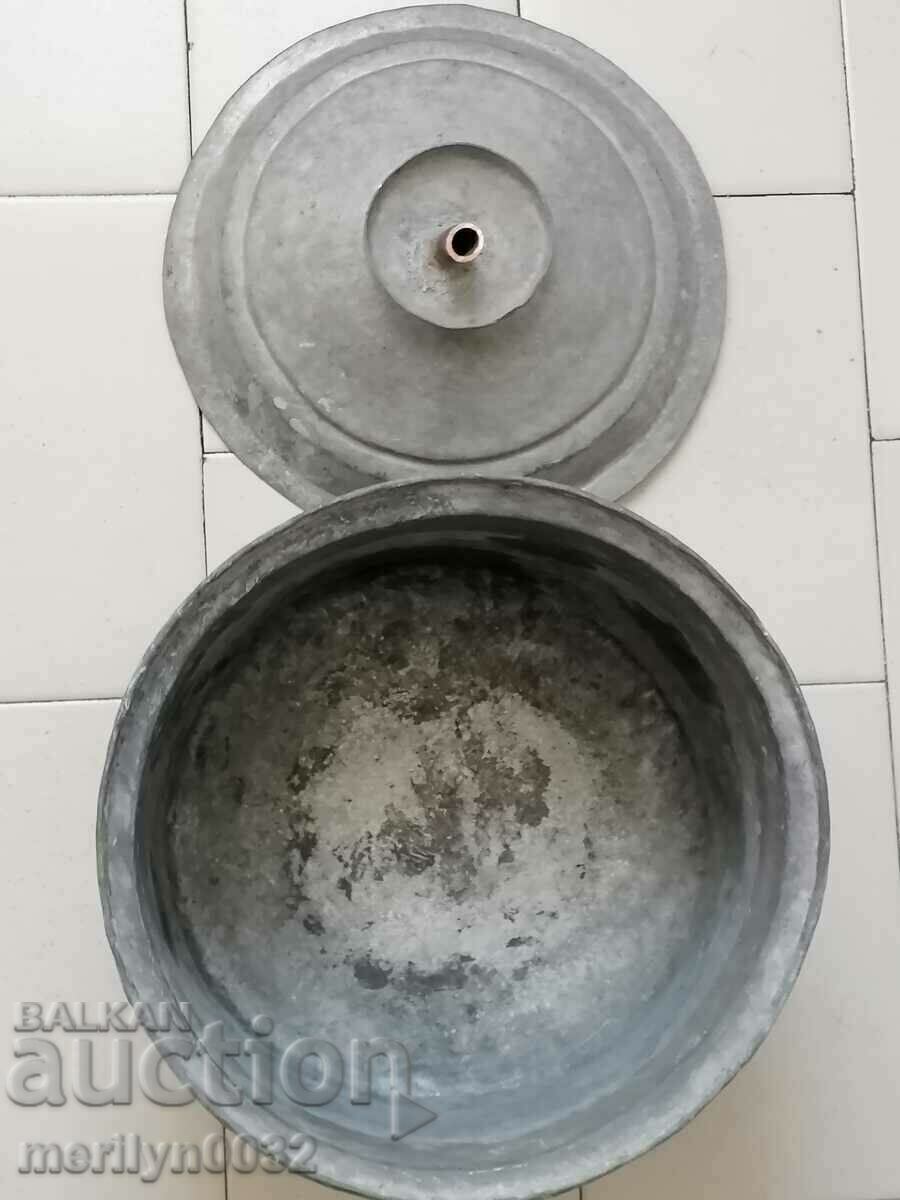 Delivery of Copper brandy pot with lid and opening copper copper pot Delivery of Copper brandy pot with lid and opening copper copper pot