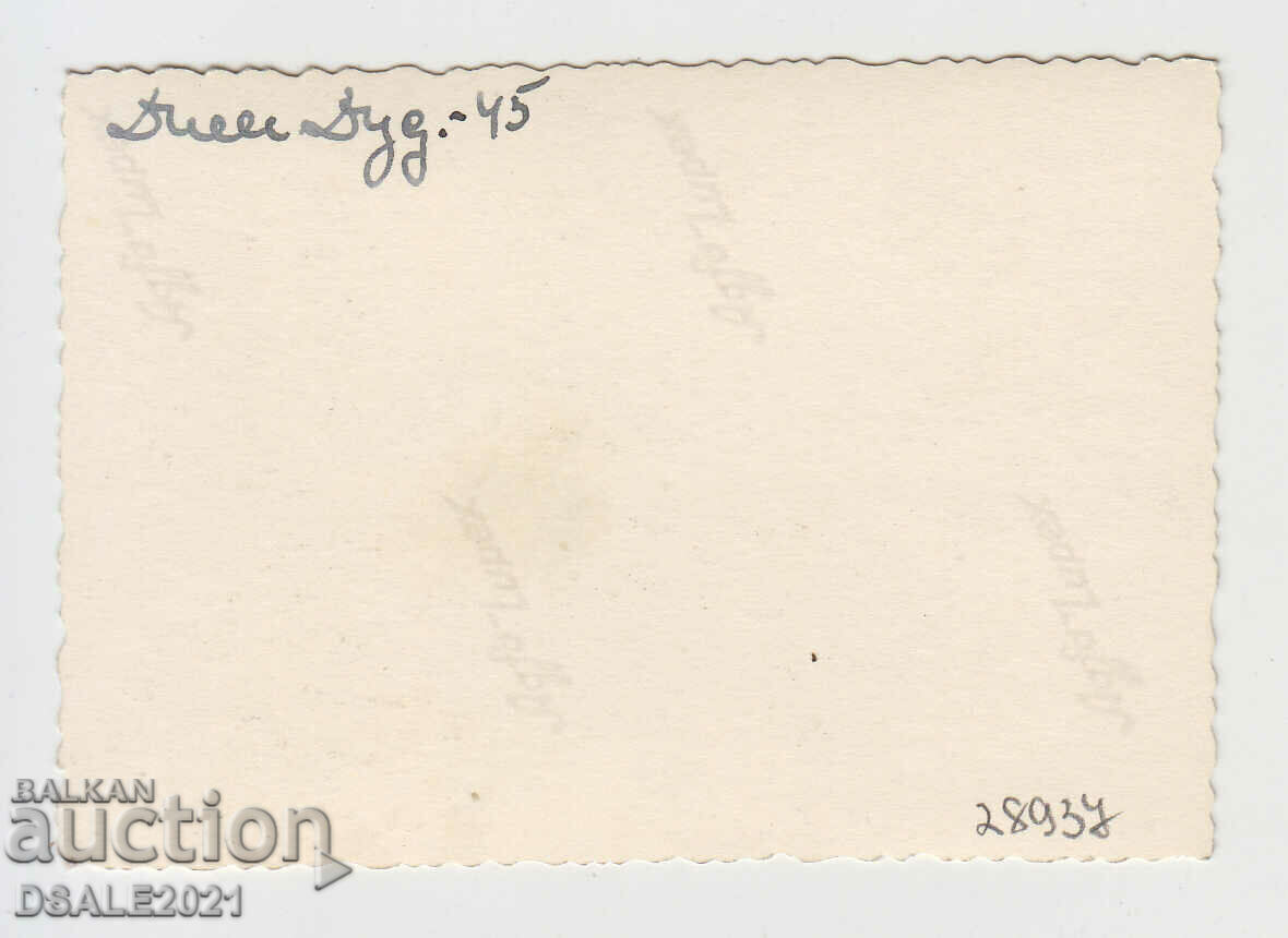 Sofia photo 1945 VSV χειμερινός δρόμος, φοιτητές με στολή με τιμή 4.00 BGN | € 2.05 Sofia photo 1945 VSV χειμερινός δρόμος, φοιτητές με στολή με τιμή 4.00 BGN | € 2.05