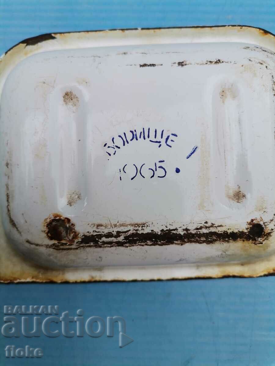Delivery of Old enamel soap dish Delivery of Old enamel soap dish