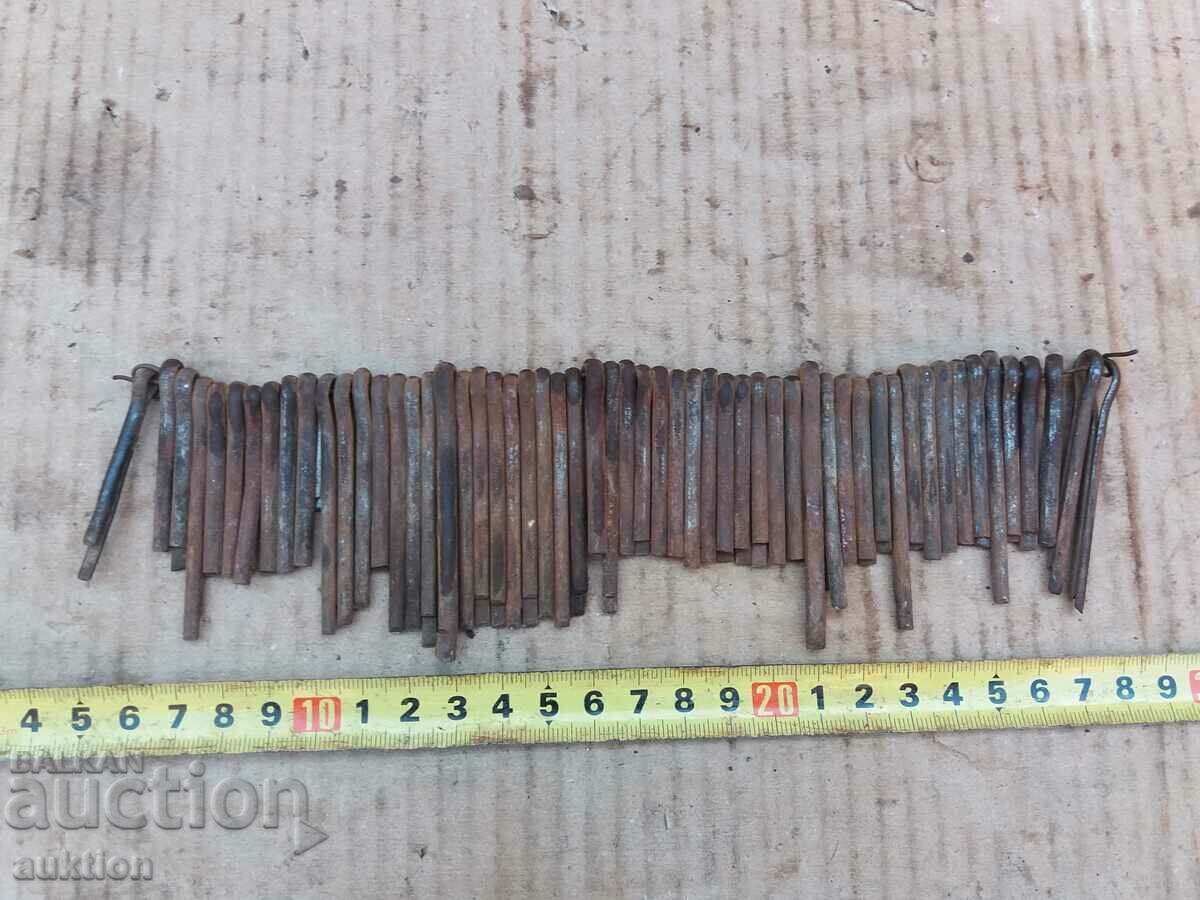 КОМПЛЕКТ ЗАКЛЮЧАЛКИ ЗА ЗЕМЕДЕЛСКА ТЕХНИКА с цена € 4.09 | 8.00 лв.