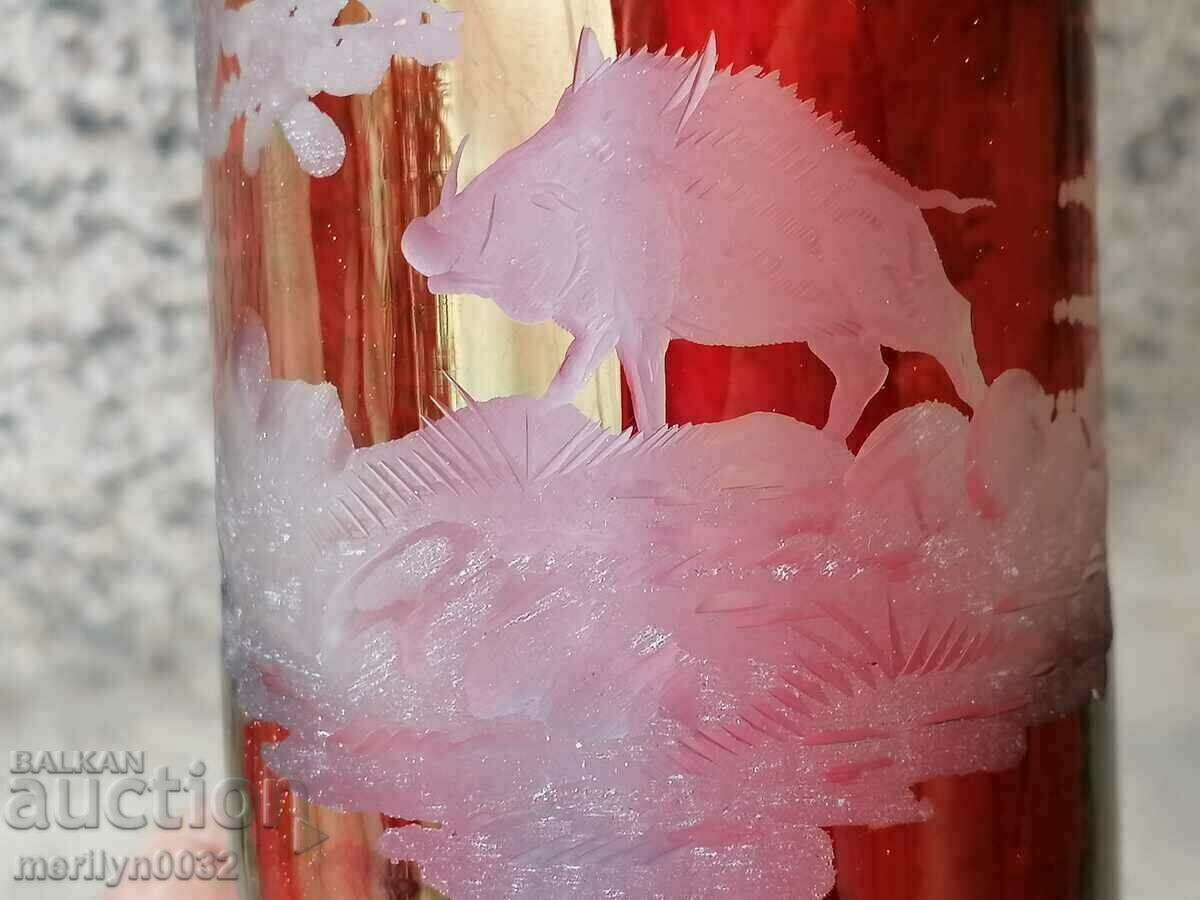 Delivery of German crystal vase 22/7 cm hand-engraved ruby glass Delivery of German crystal vase 22/7 cm hand-engraved ruby glass