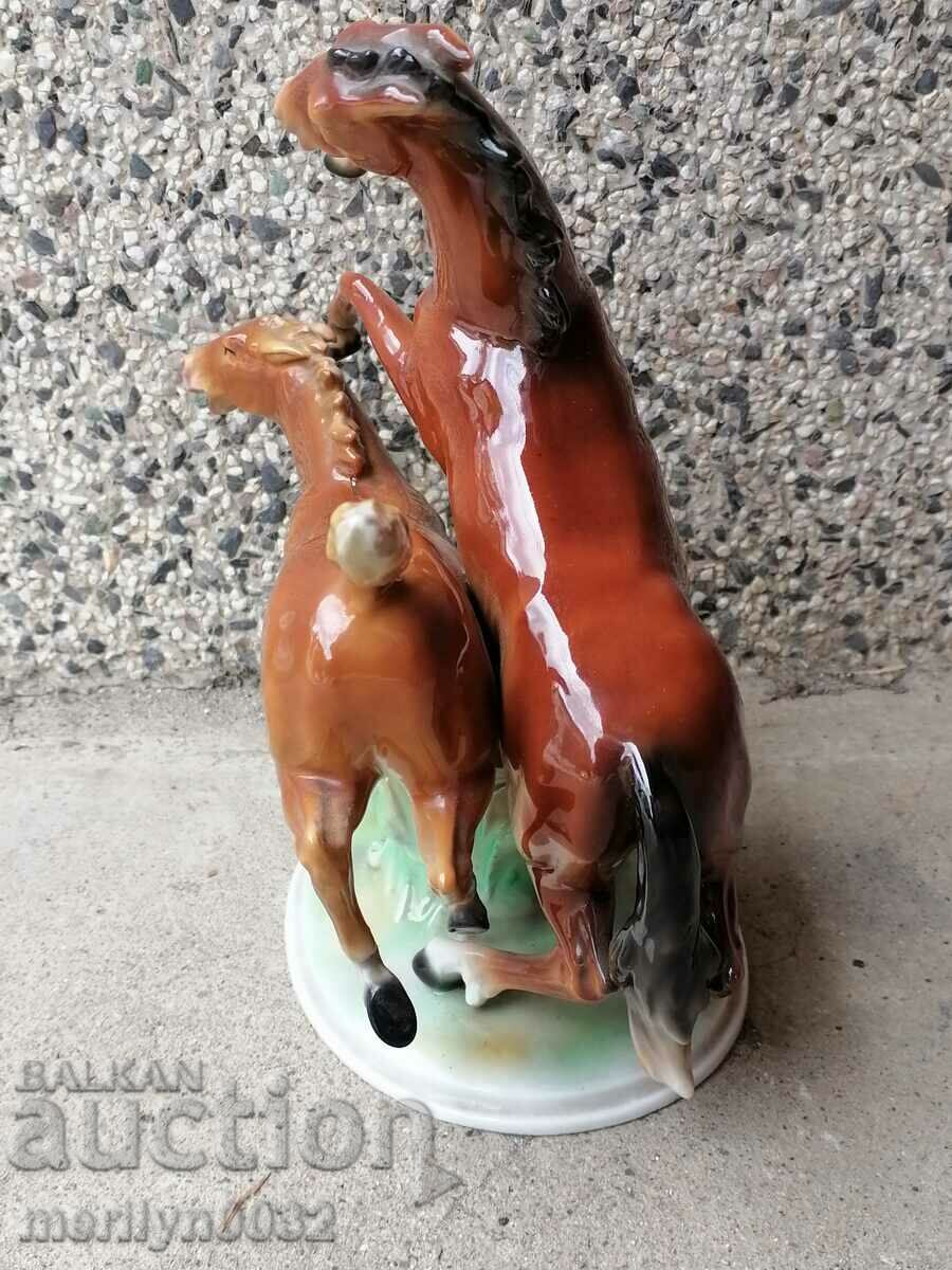 Δημοπρασία Πορσελάνινο αγαλματίδιο παλιές φιγούρες πορσελάνινη φιγούρα