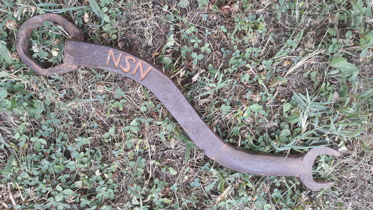 Auction  stagecoach carriage phaeton key tool tool from the wild west