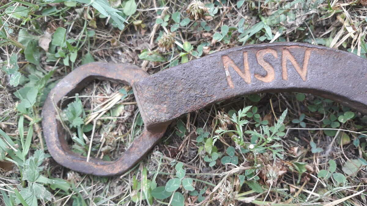 Delivery of stagecoach carriage phaeton key tool tool from the wild west