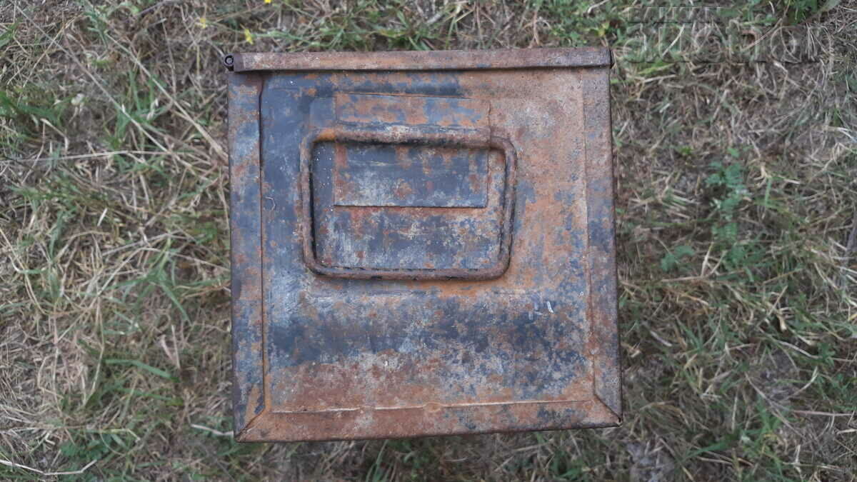 military box crate Germany WW2 WWII RRR - 6 military box crate Germany WW2 WWII RRR - 6