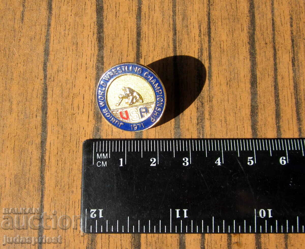 Delivery of sports badge sign world wrestling championship 1971 Delivery of sports badge sign world wrestling championship 1971
