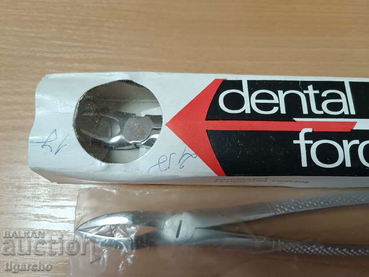 Delivery of Dental pliers Delivery of Dental pliers