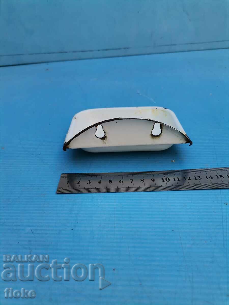 Auction Old enamel soap dish Auction Old enamel soap dish