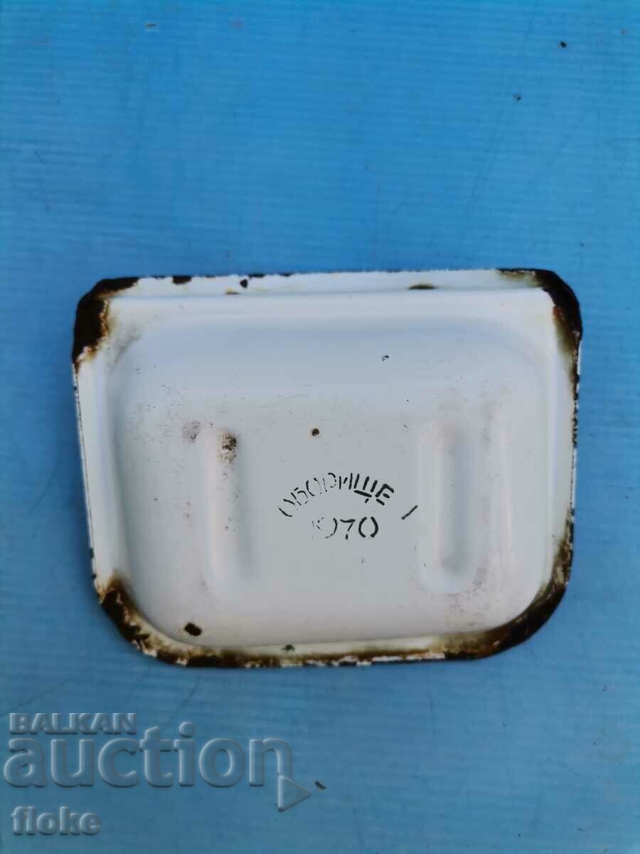 Delivery of Old enamel soap dish Delivery of Old enamel soap dish