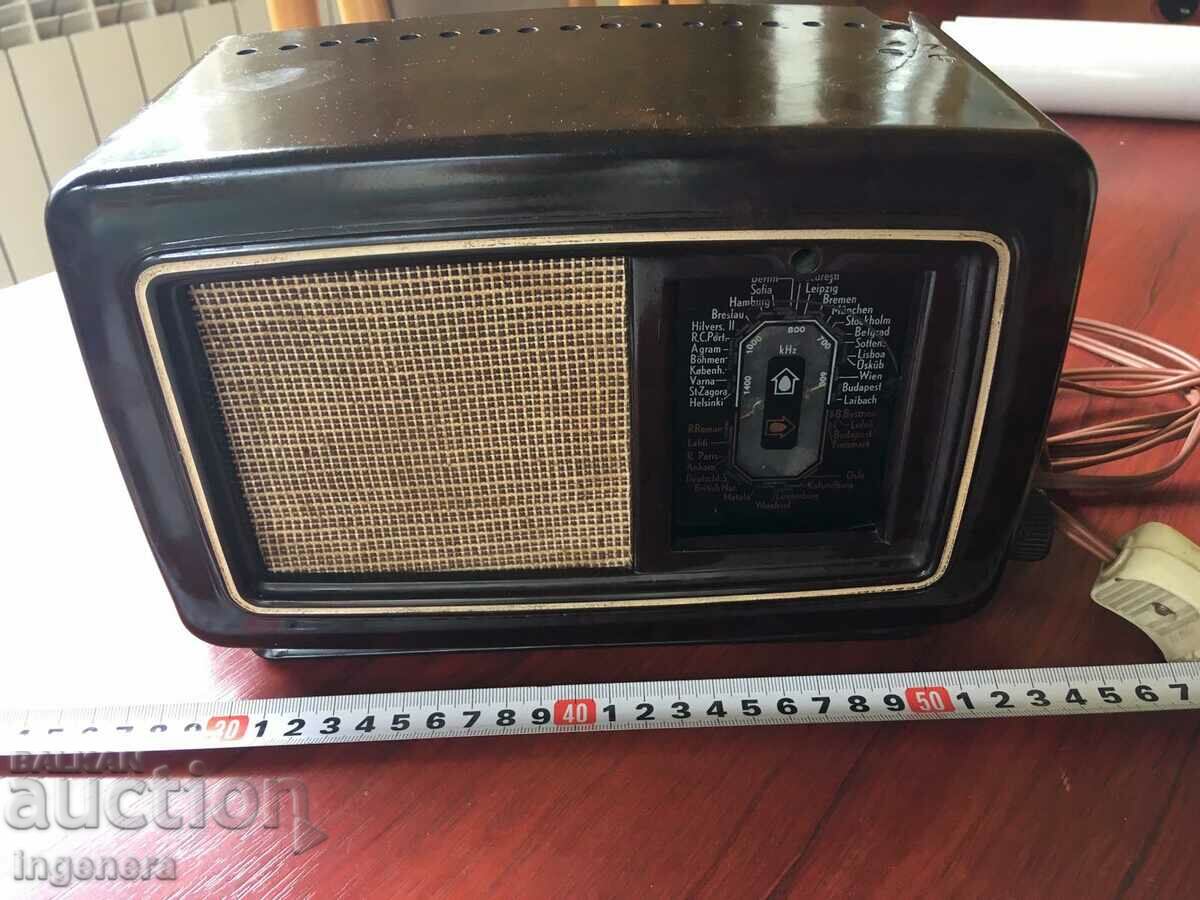 RADIO BACHELIT VECHI cu preț 137.00 BGN | € 70.05