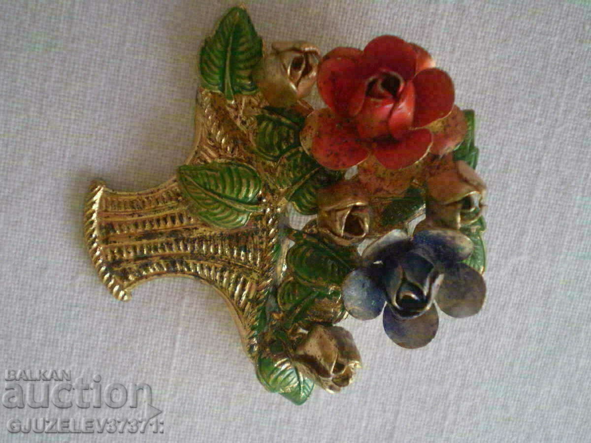 Винтич брошка кошница с цветя - 6 Винтич брошка кошница с цветя - 6