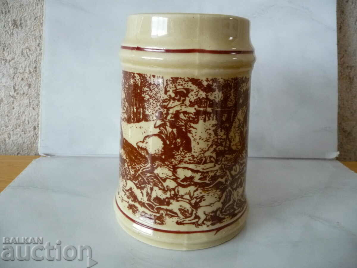 Old ceramic beer mug with Bulgarian deer hunting motifs with price 22.00 BGN | € 11.25 Old ceramic beer mug with Bulgarian deer hunting motifs with price 22.00 BGN | € 11.25