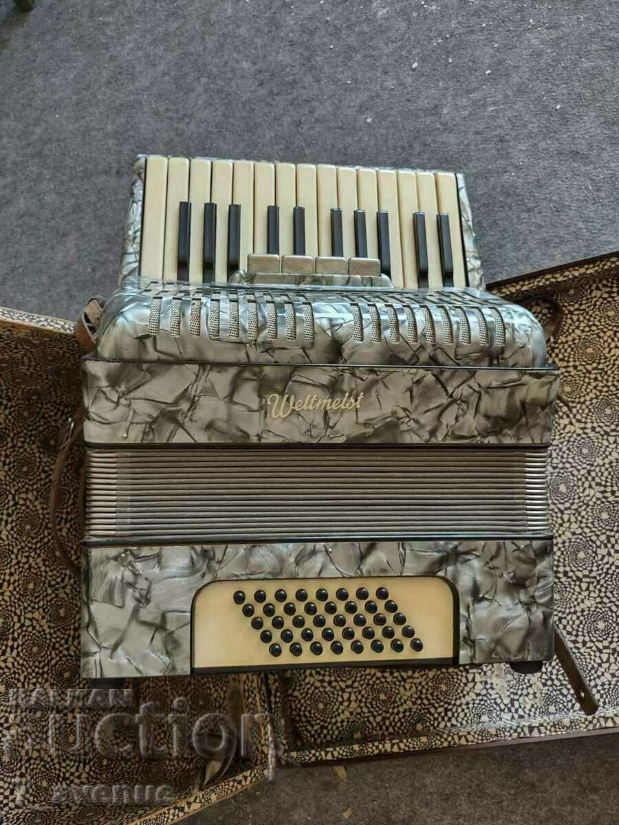Auction  Old children's accordion, Weltmeister, original