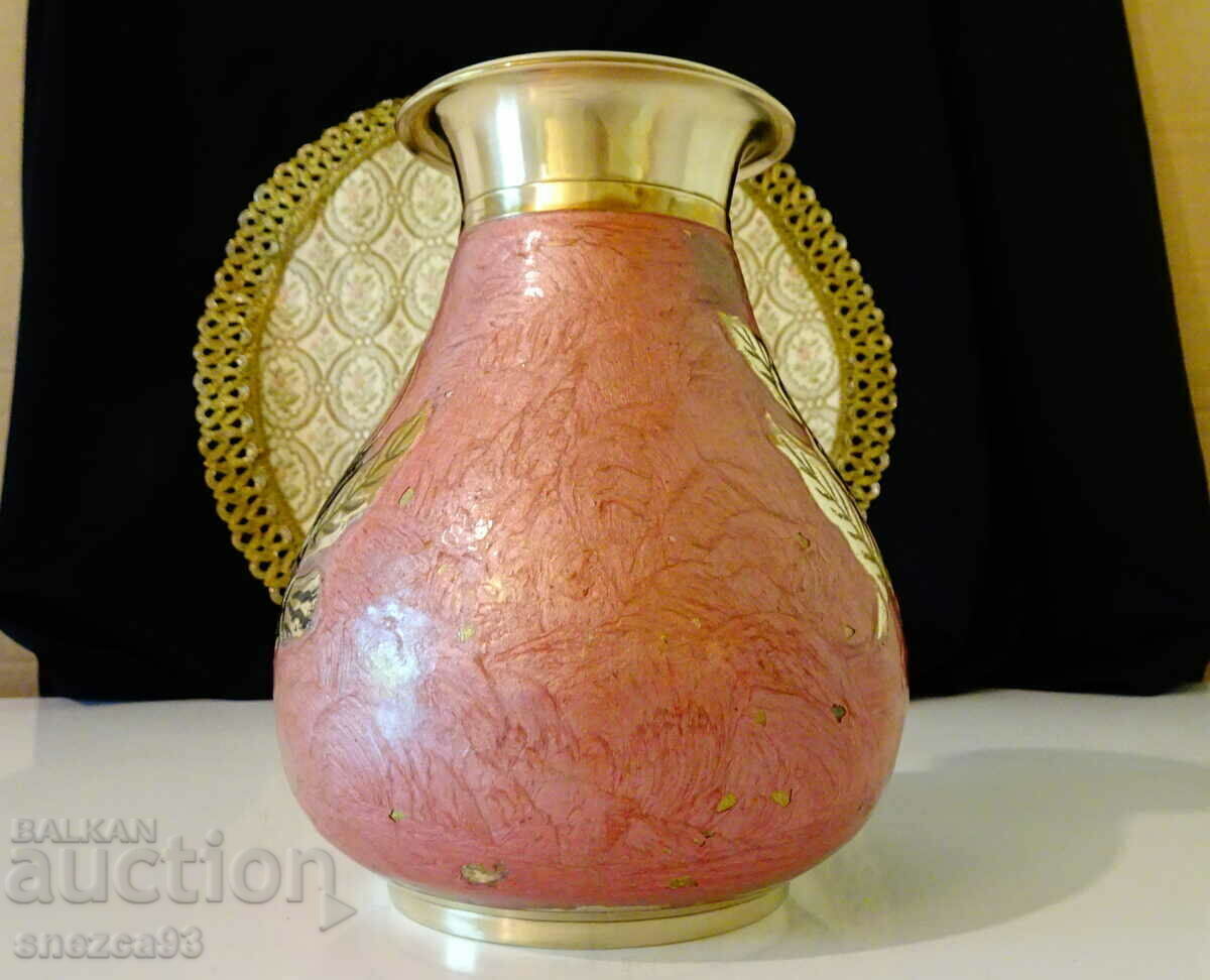 Bronze vase, decanter, enamel, roses 730 g. with price 76.00 BGN | € 38.86 Bronze vase, decanter, enamel, roses 730 g. with price 76.00 BGN | € 38.86