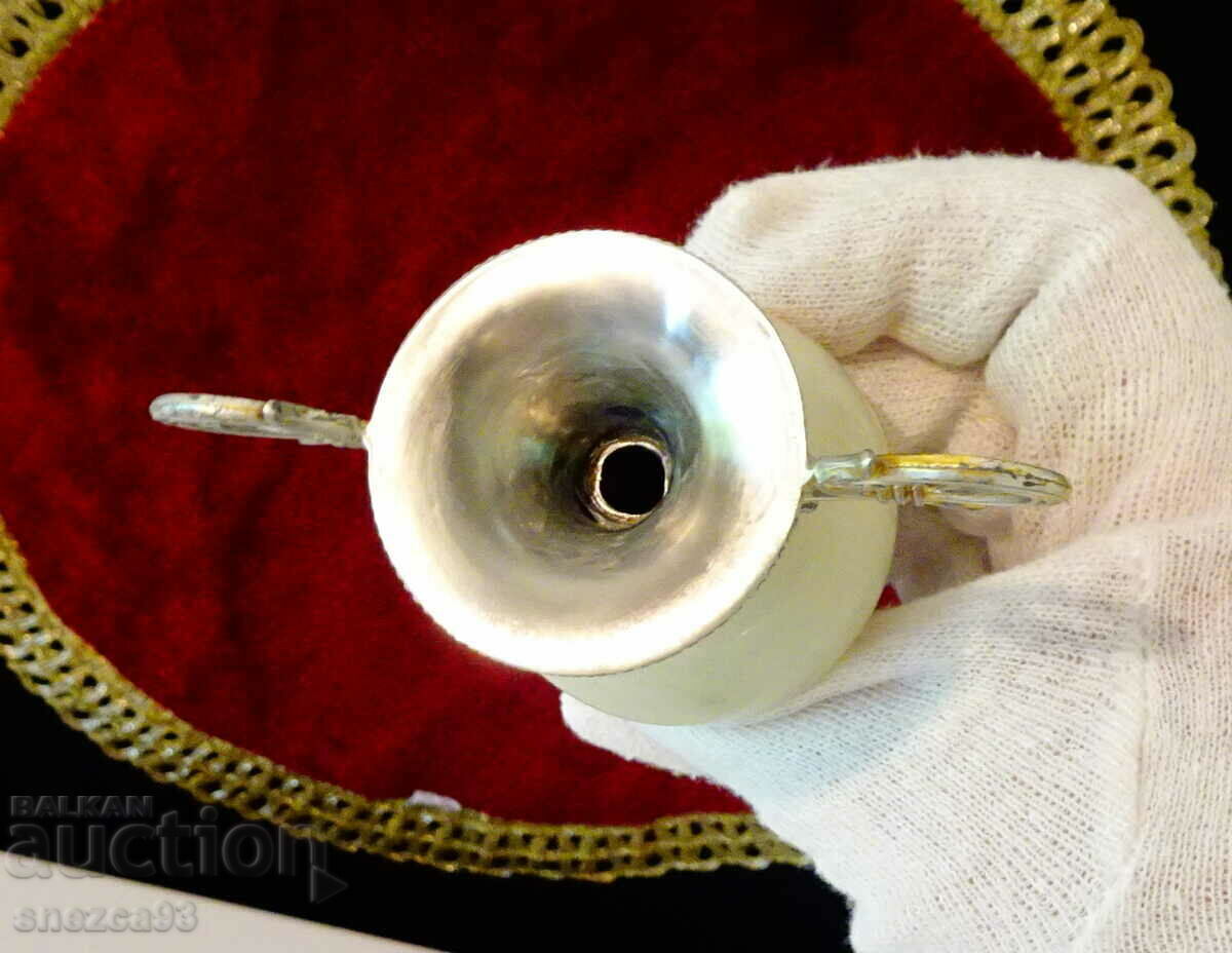 Silver-plated amphora, vase, candlestick, white onyx. - 6 Silver-plated amphora, vase, candlestick, white onyx. - 6