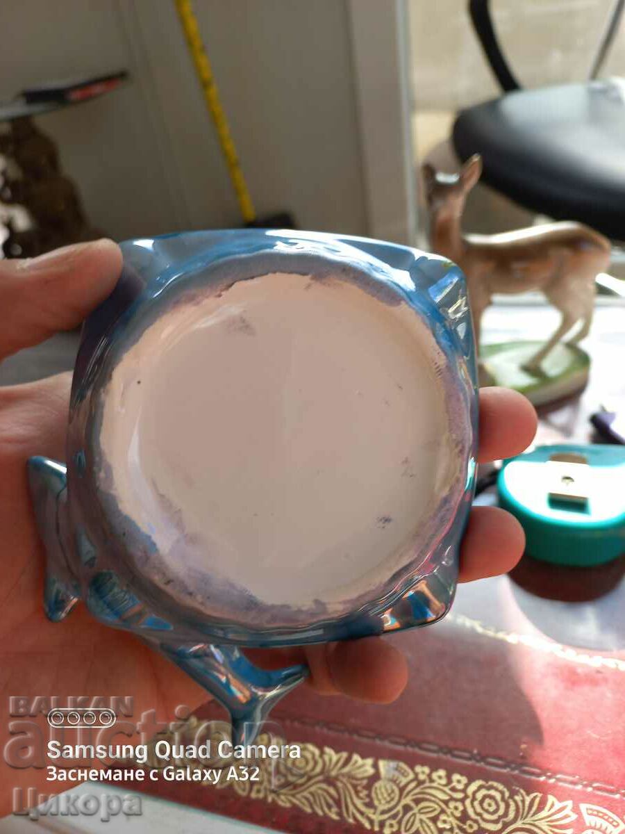 Аукцион ПОРЦЕЛАНОВ ДЕЛФИН ПЕПЕЛНИК Аукцион ПОРЦЕЛАНОВ ДЕЛФИН ПЕПЕЛНИК