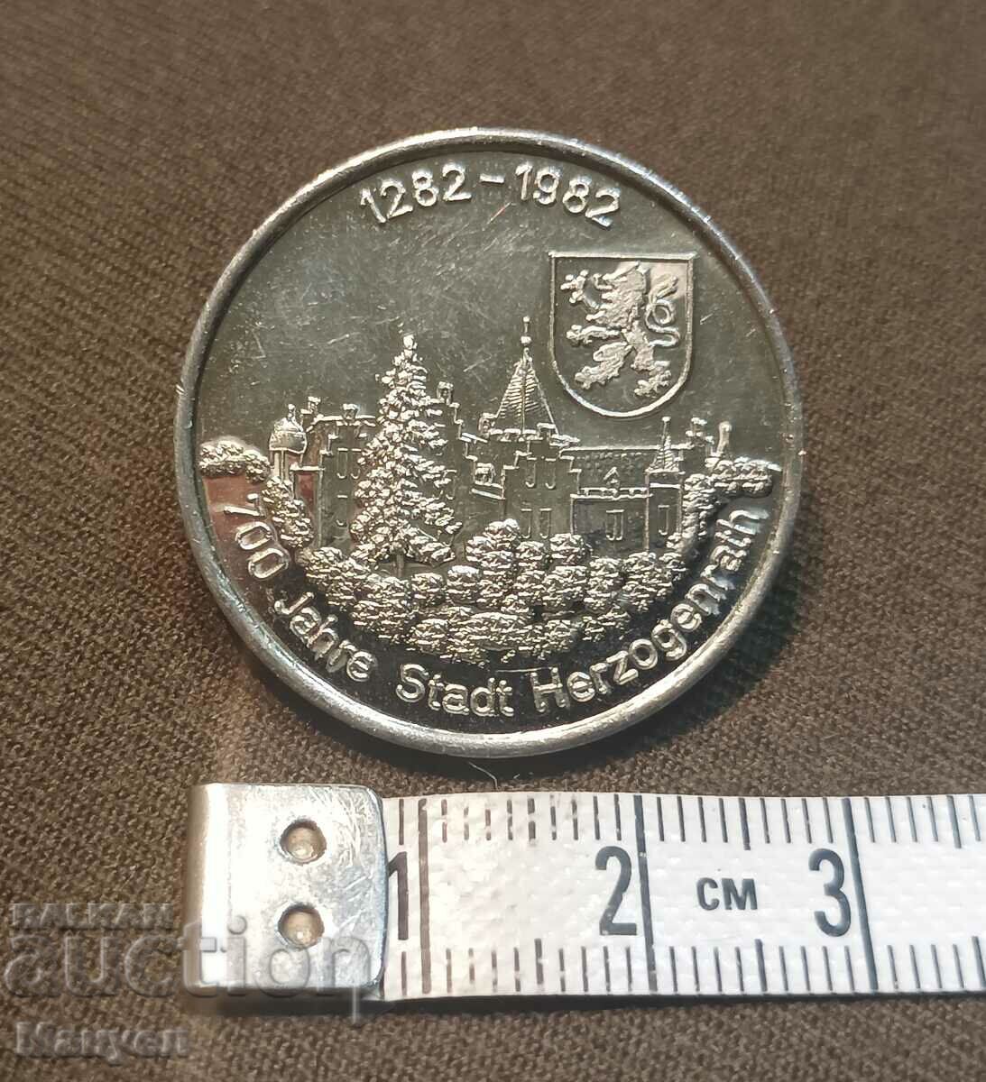 A beautiful plaque. with price 9.00 BGN | € 4.60 A beautiful plaque. with price 9.00 BGN | € 4.60