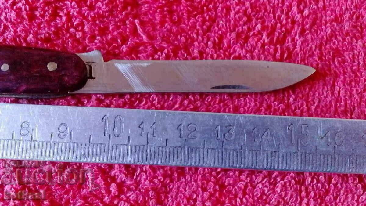 Auction An old pocket knife Auction An old pocket knife