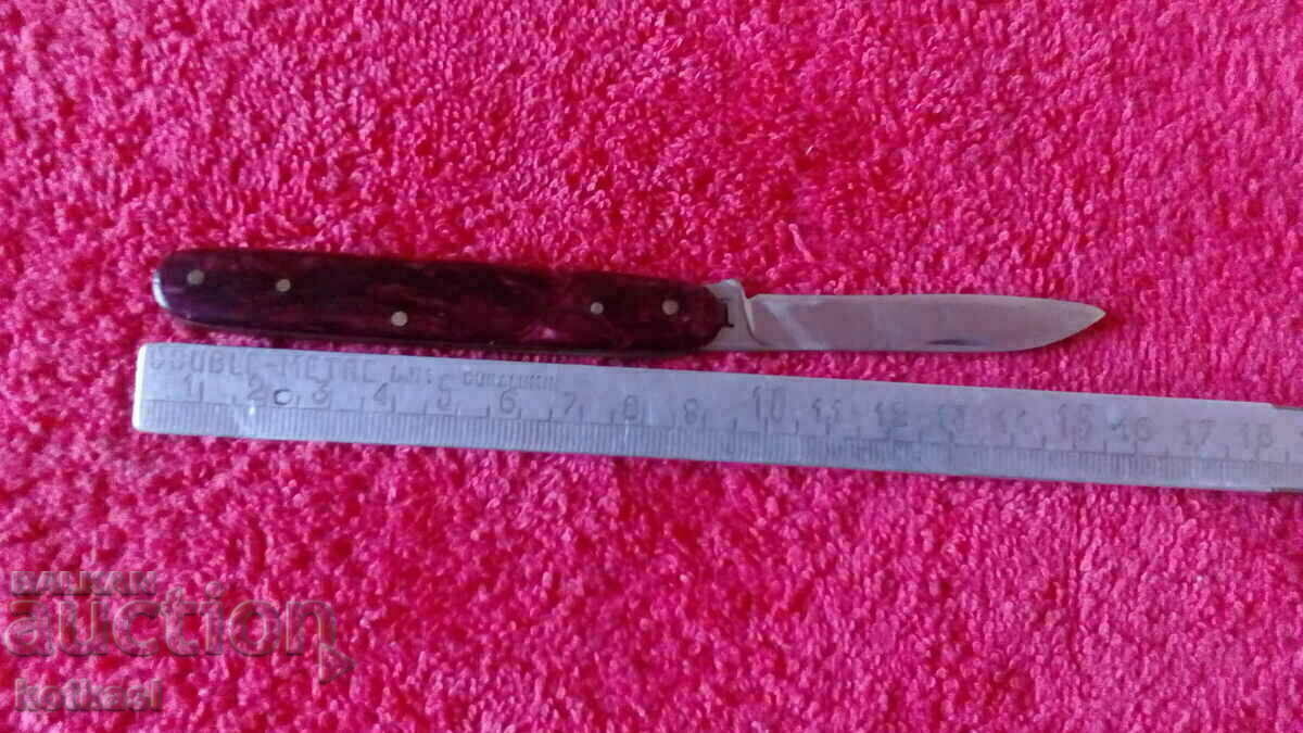 An old pocket knife An old pocket knife