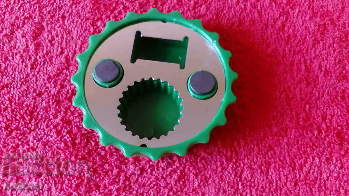 Deschizător metalic cu magneți Deschizător metalic cu magneți