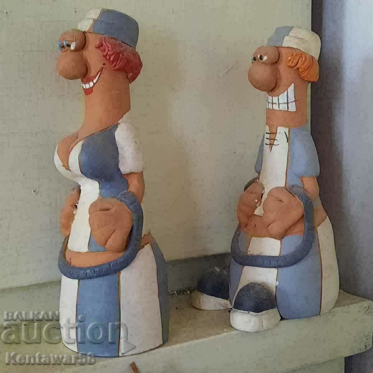Ceramic figures 2 pcs. Ceramic figures 2 pcs.