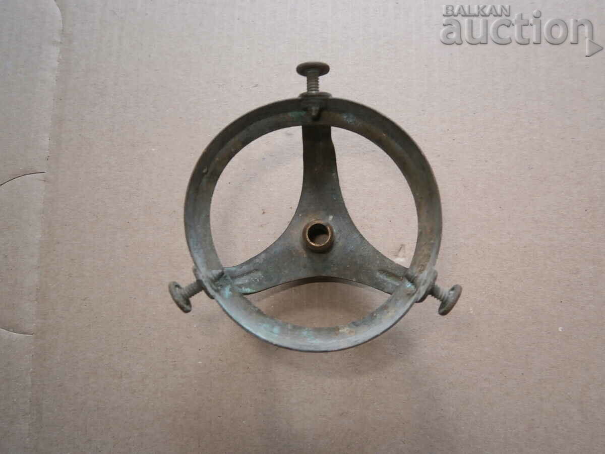 Delivery of antique small socket bracket chandelier lamp shade Delivery of antique small socket bracket chandelier lamp shade