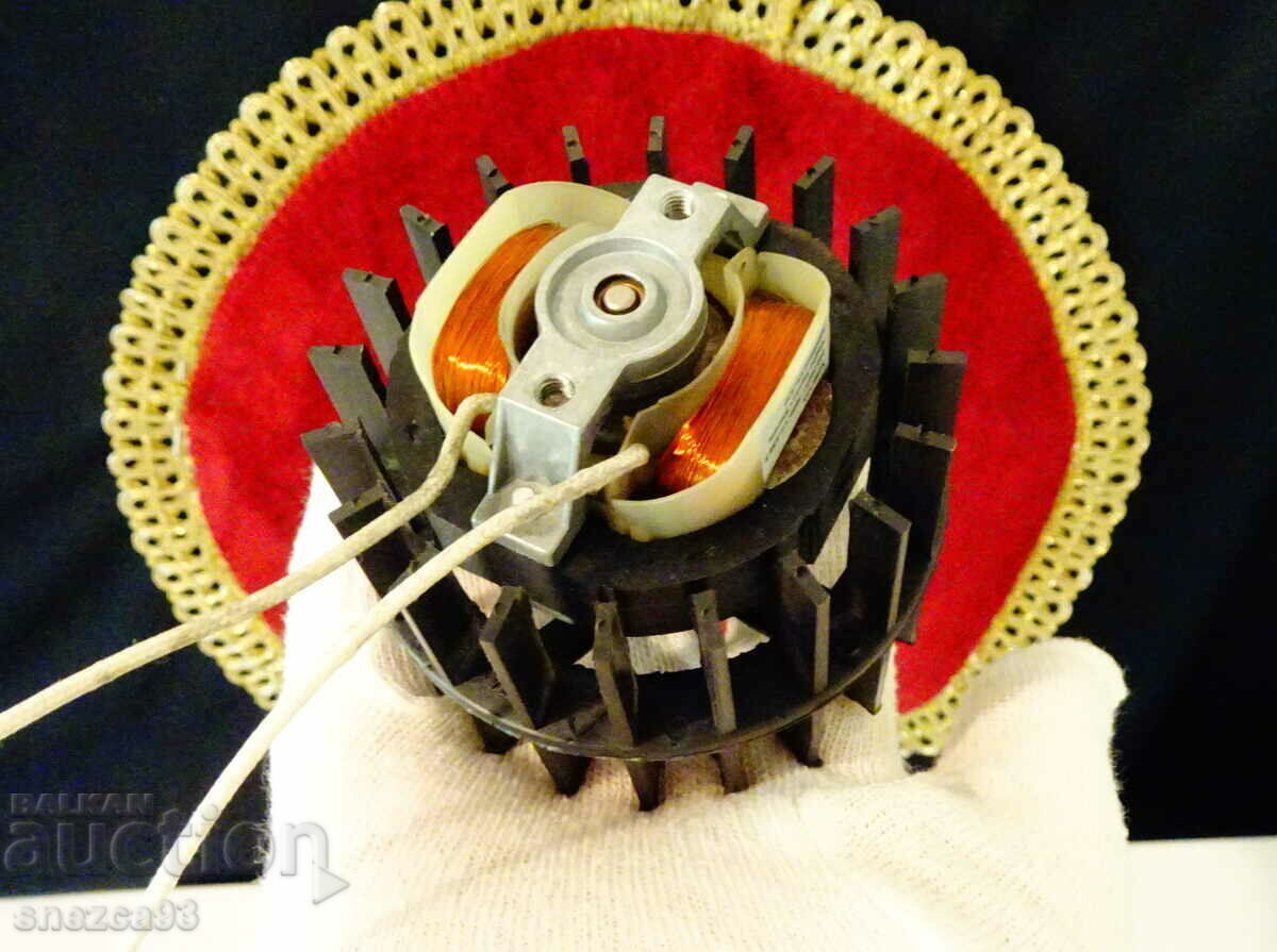 Fan, turbine 220V. Fan, turbine 220V.