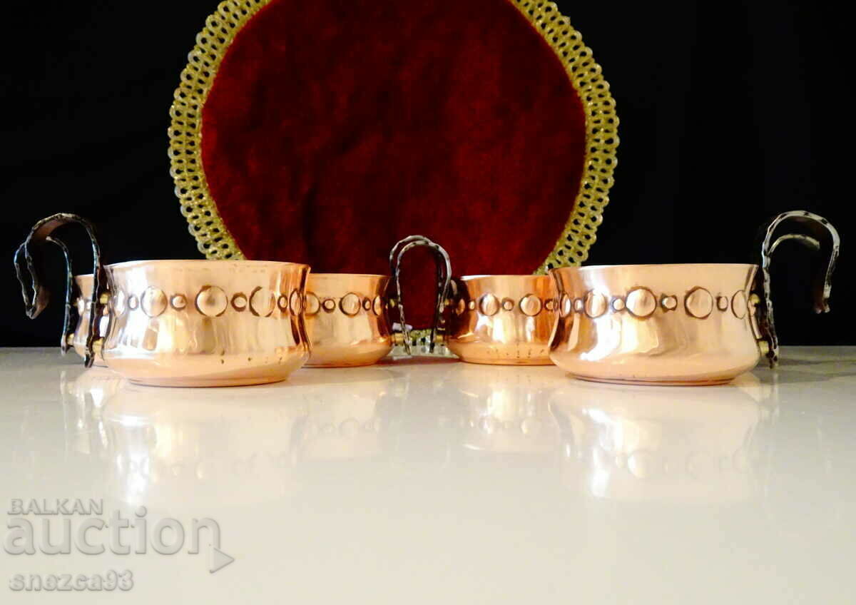 Copper cups 150 ml, forged domestic relief with price 60.00 BGN | € 30.68 Copper cups 150 ml, forged domestic relief with price 60.00 BGN | € 30.68