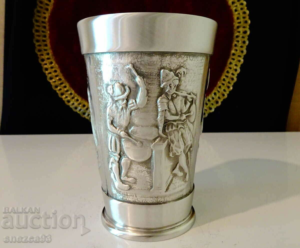 Auction Pewter Mug, Musketeer, 400 ml Auction Pewter Mug, Musketeer, 400 ml