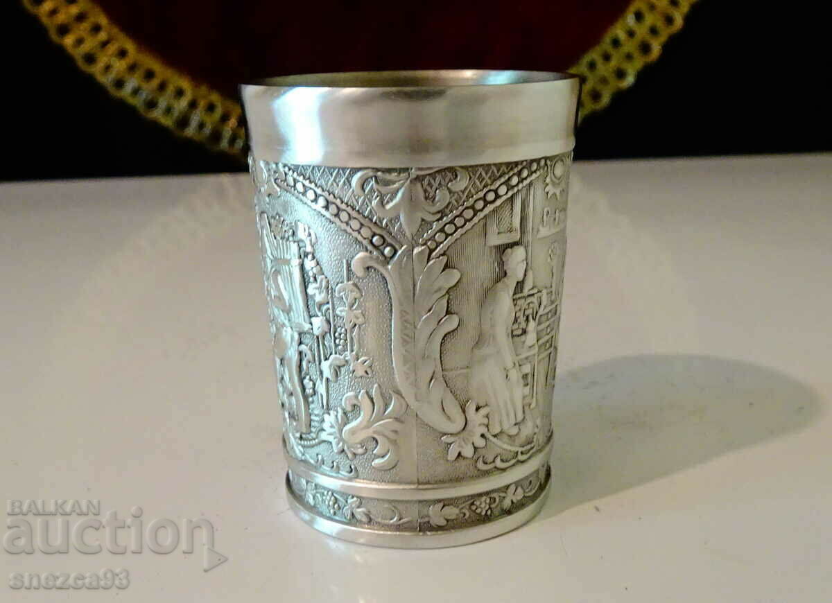 Tin Toothpick Holder, Vintage with price 12.00 BGN | € 6.14 Tin Toothpick Holder, Vintage with price 12.00 BGN | € 6.14