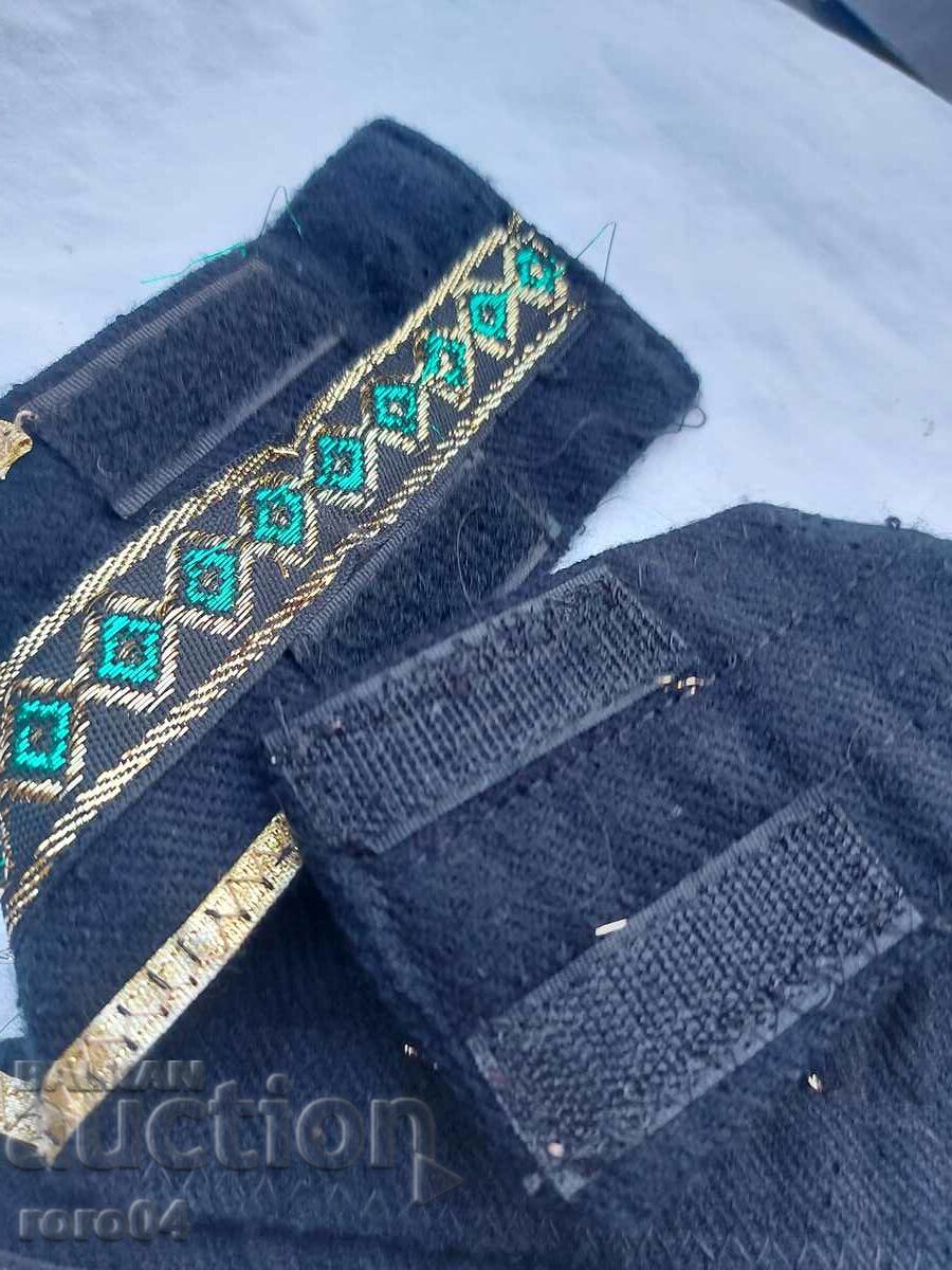 Auction  BELT - WEAR - MODERN