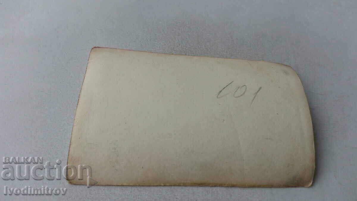 Photo Three women sitting next to a statue in a fountain with price 1.15 BGN | € 0.59 Photo Three women sitting next to a statue in a fountain with price 1.15 BGN | € 0.59