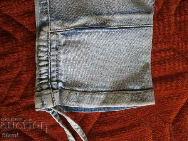 Jeans 7/8 for girls, new, size 4-5/years/ - 6 Jeans 7/8 for girls, new, size 4-5/years/ - 6