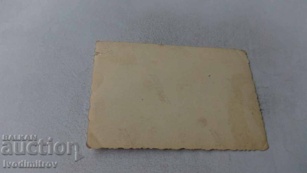 Снимка Офицери и войници с цена 1.35 лв. | € 0.69 Снимка Офицери и войници с цена 1.35 лв. | € 0.69