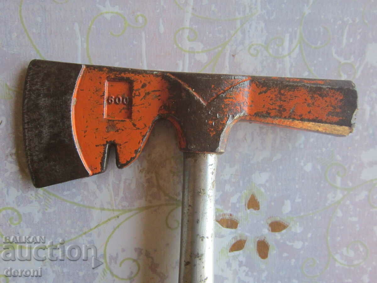 Доставка на Немска брадва чук брадвичка Доставка на Немска брадва чук брадвичка