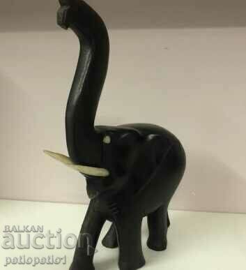 Auction  Wood carving elephant from ebony wood